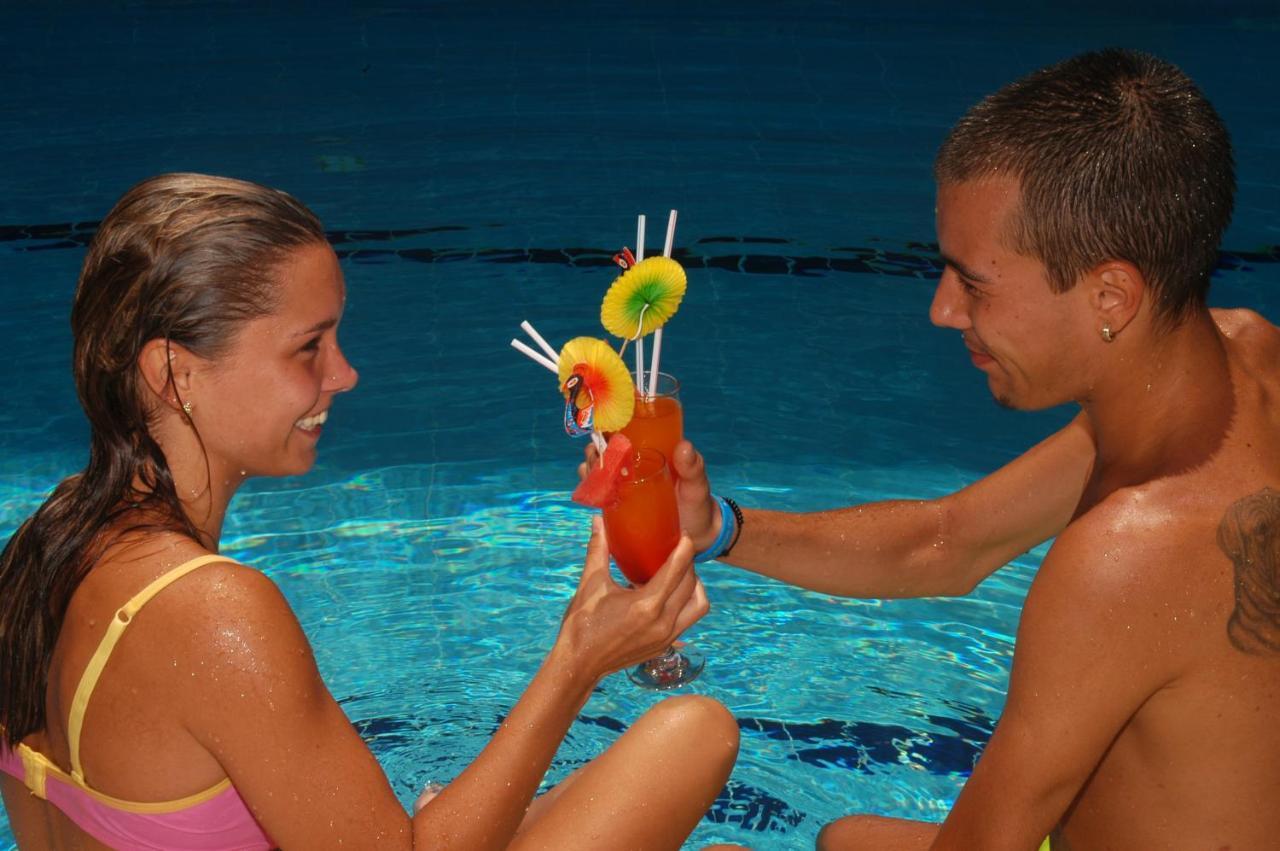 Bilkay Hotel Alanya Esterno foto